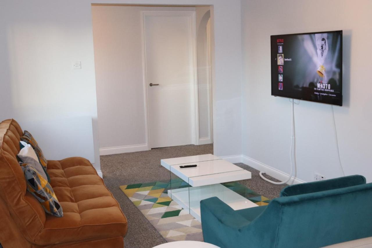 Garland Modern Apartment With Private Garden & Parking Dartford 5 Zewnętrze zdjęcie