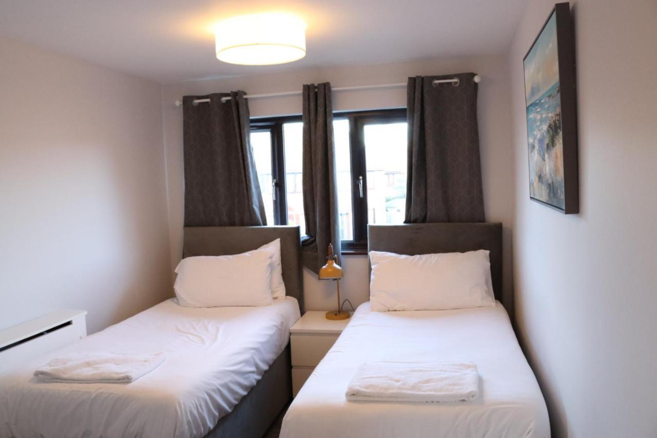 Garland Modern Apartment With Private Garden & Parking Dartford 5 Zewnętrze zdjęcie