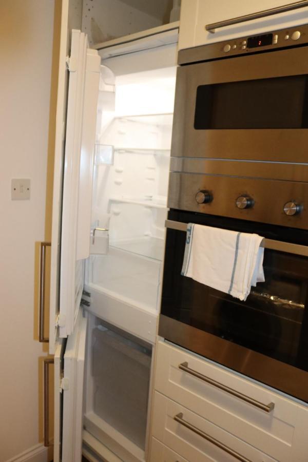 Garland Modern Apartment With Private Garden & Parking Dartford 5 Zewnętrze zdjęcie
