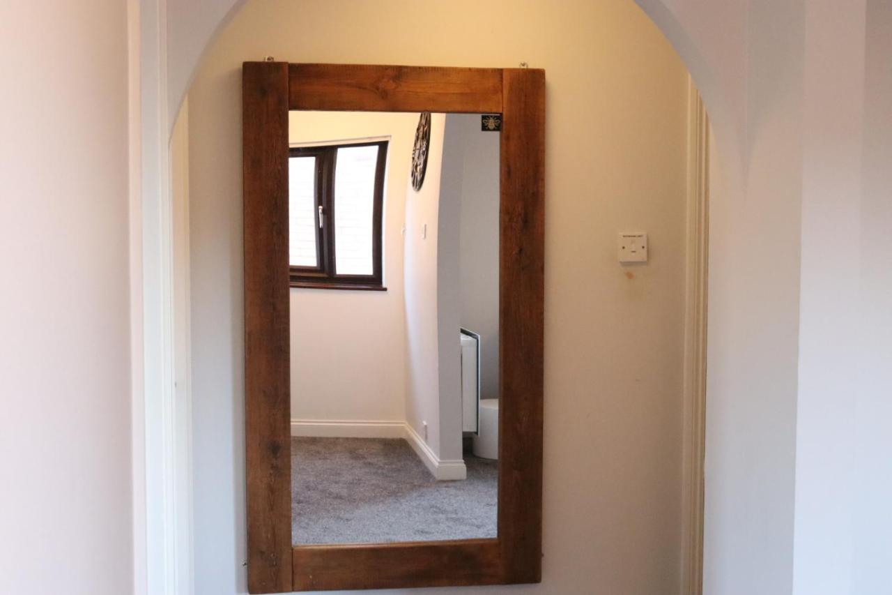 Garland Modern Apartment With Private Garden & Parking Dartford 5 Zewnętrze zdjęcie