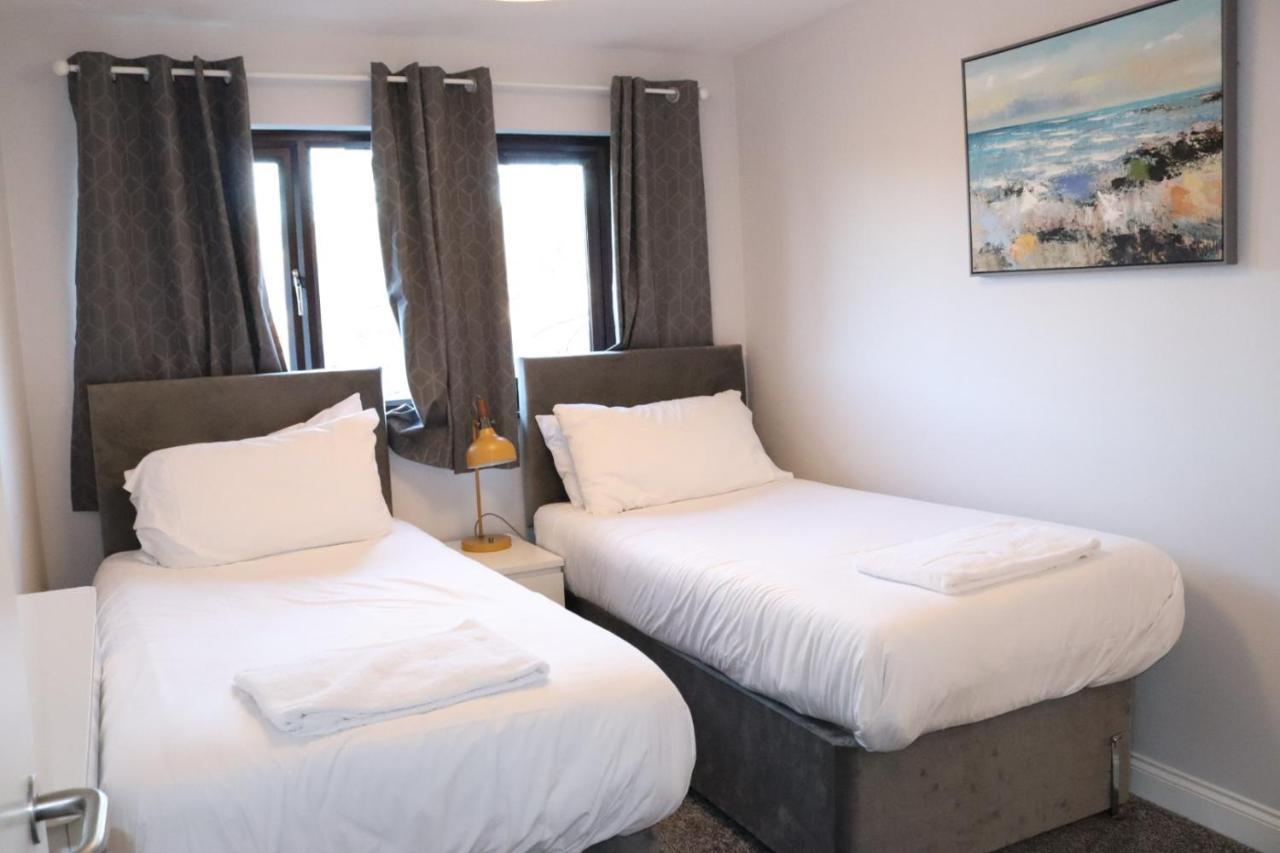 Garland Modern Apartment With Private Garden & Parking Dartford 5 Zewnętrze zdjęcie