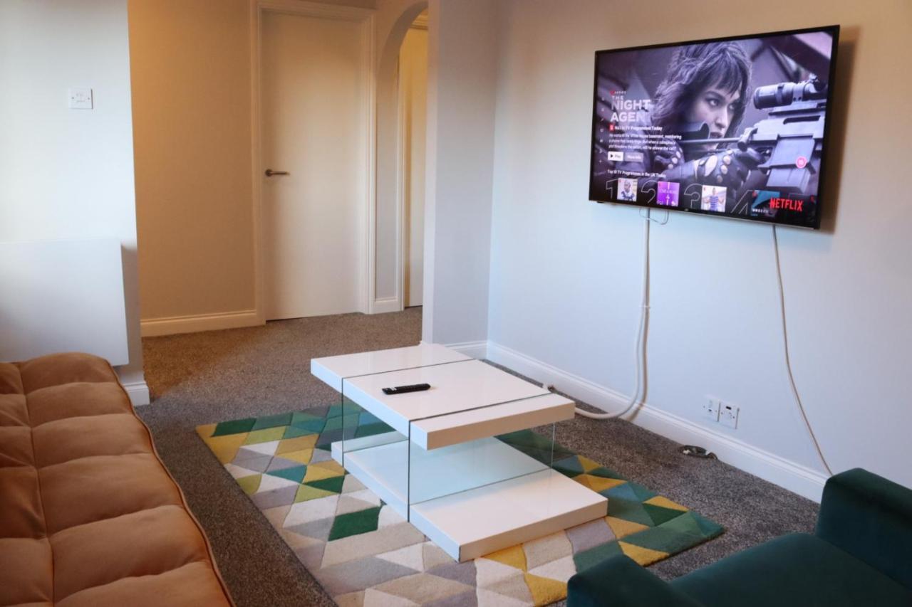 Garland Modern Apartment With Private Garden & Parking Dartford 5 Zewnętrze zdjęcie