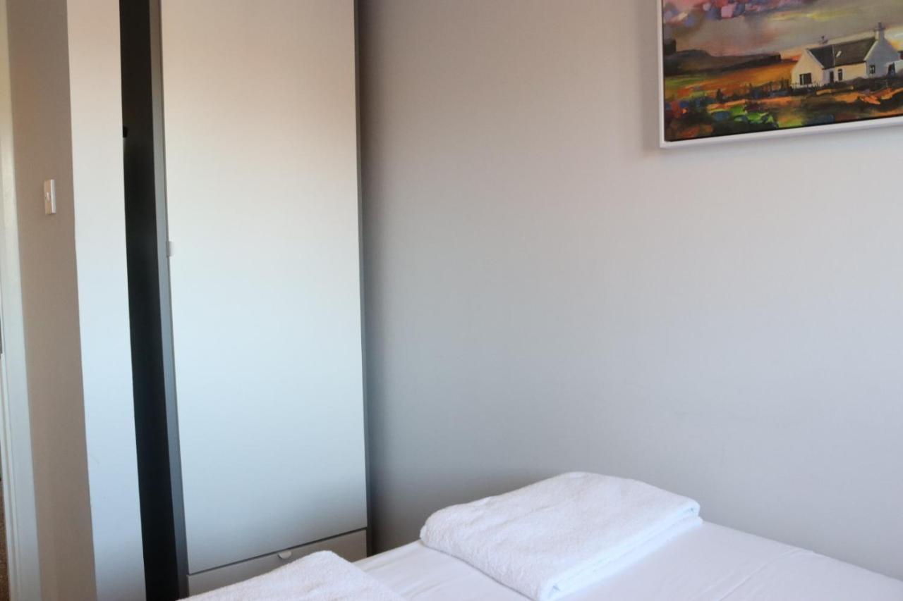 Garland Modern Apartment With Private Garden & Parking Dartford 5 Zewnętrze zdjęcie